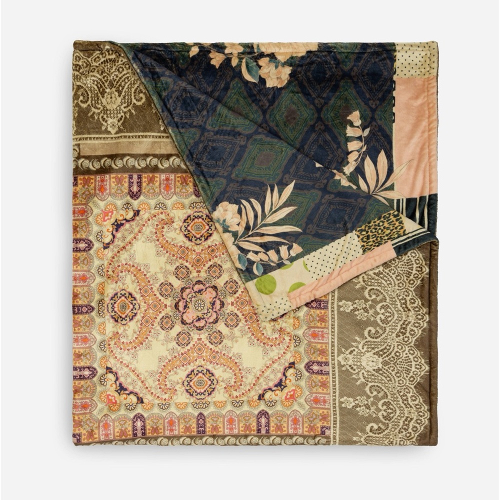 NWT Johnny Was Laurel Canyon Cozy Blanket Flora Lace